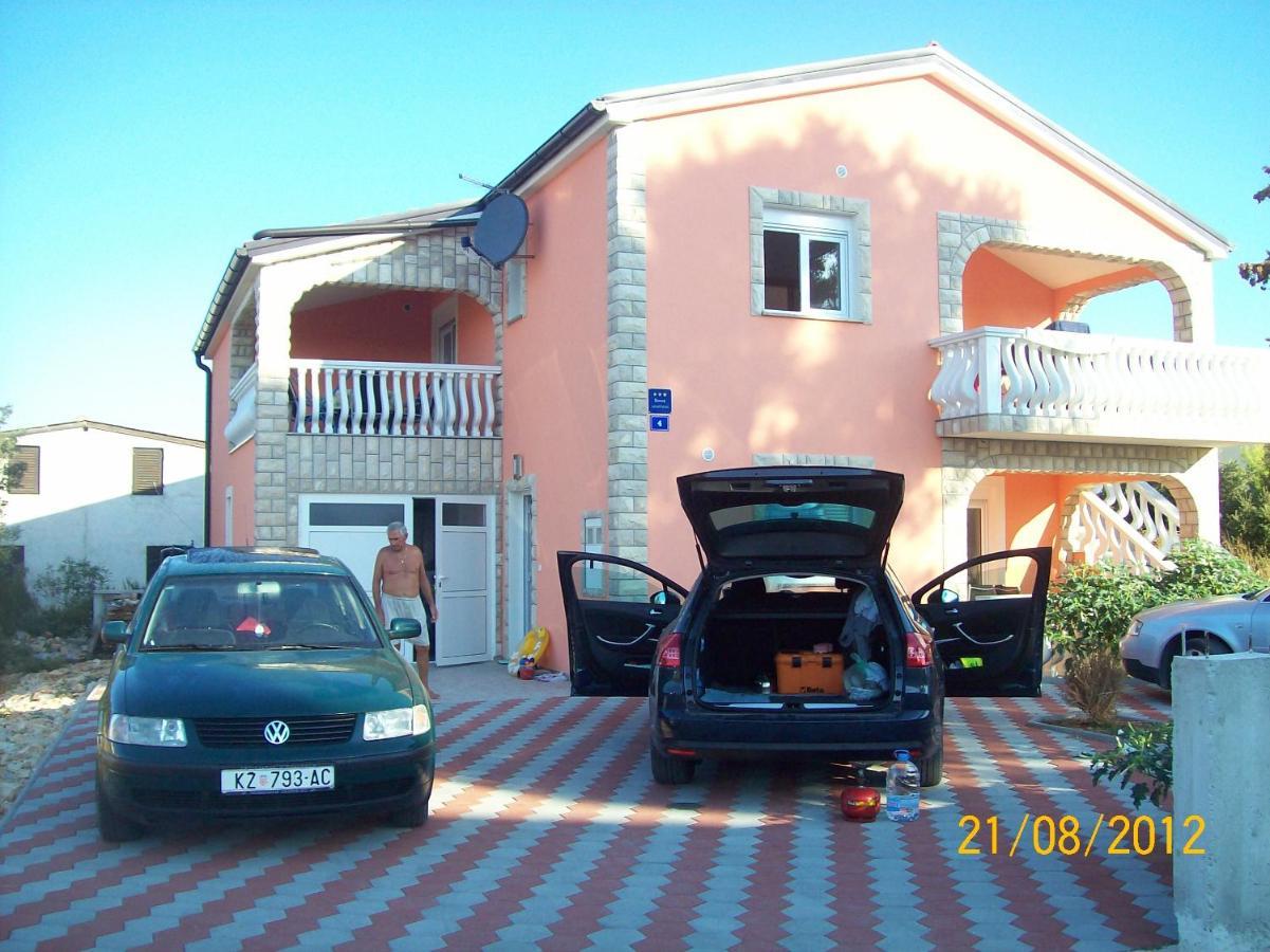 Apartments With A Parking Space Vir - 17422 Exterior photo