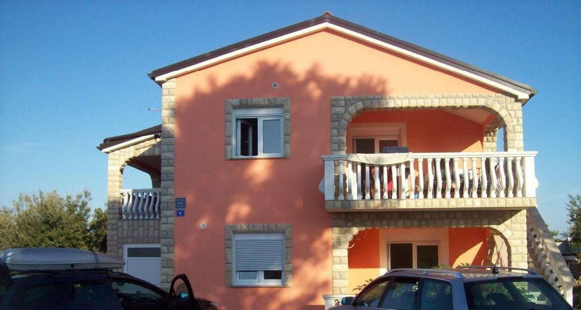 Apartments With A Parking Space Vir - 17422 Exterior photo